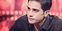 بازیگر سینمای ایران: برخی سینماگران خود را برای «دوران پس از جمهوری اسلامی» آماده کرده بودند