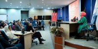 حمید رحمانیان: تئاتر سایه برای من ترکیب یک سیستم سنتی با فناوری‌های معاصر است