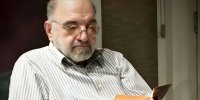 واکنش شاعرانه عبدالکریم سروش به عملکرد ارتش و سپاه/ والله که رستمان زمان بوسه می‌زنند، بر بازوان لشکر نستوهت ای وطن