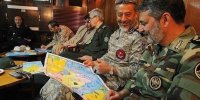 تصاویری از شهیدان باقری و موسوی در کنار امیر سیاری در دریای عمان