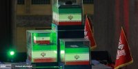 ورود پیکرهای مطهر شهدای خانواده رهبر شهید انقلاب به حرم سیدالشهداء + تصاویر