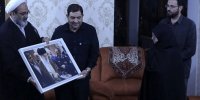 دیدار مخبر با خانواده شهید امیر سرلشکر خلبان نصیرزاده/ حضرت آقا ایران را به کشوری تبدیل کردند که امروز برابر ابرقدرت اول دنیا می‌ایستد