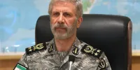 فرمانده کل ارتش: ملت ایران تسلیم نمی‌شود