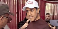 علی کریمی و طرفداران رضا پهلوی کارشان به فحش کشی رسید