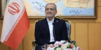 پزشکیان‌ به زیارت مزار رهبر شهید انقلاب رفت + تصویر