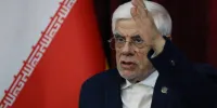 عارف: وزارتخانه‌های بهداشت و آموزش‌وپرورش و دانشگاه آزاد برای ادامه تحصیل دختران محجبه جمهوری آذربایجان اقدام کنند