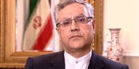 سفیر ایران در لندن: با وجود بی‌اعتمادی به آمریکا مذاکره می‌کنیم، اما برای دفاع قاطع آماده‌