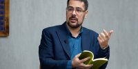 وفایی: کش‌دار شدن بازی با کارت تنگه باعث لغزش چین به سمت عربستان و امارات می‌شود