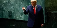 رئییس جمهور آمریکا در مقابل مخاطبان بدبین و بی‌اعتماد / رویترز: ترامپ یک سال بعد از ادعای برقراری صلح میان ایران و اسرائیل به سازمان ملل باز می‌گردد