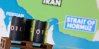 اختلال در تنگه هرمز روزانه ۱۴ میلیون بشکه از عرضه نفت می‌کاهد