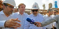 کارکنان صنعت نفت بازسازی تأسیسات را ساعاتی پس از حمله آغاز کردند