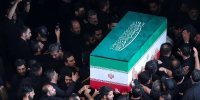وداع متفاوت ایرانیان خارج از کشور با رهبر شهید