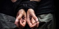 شکنجه هولناک مرد جوان توسط طلبکارش | ۳ مرد به زور مرا سوار خودرو کردند و...