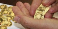 عقب نشینی قیمت ها در بازار ؛ طلای ۱۸ عیارو انواع سکه امروز چند شد؟ |  جدول قیمت ها