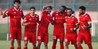 من به پرسپولیس چنگ می زنم اگر نتیجه نگیرد | ترسیدند مربی این تیم شوم