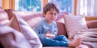 هشدار درباره خوددرمانی با داروهای ضداسید؛ درد معده را خاموش نکنید/ نقش پنهان استرس در بیماری‌های گوارشی/ سه عامل تهدیدکننده سلامت روده چیست؟
