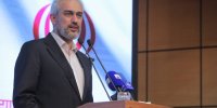 صندوق‌های ارزی می‌توانند منابع خارج‌شده از چرخه اقتصاد را به مسیر سرمایه‌گذاری بازگردانند/ صندوق‌های ارزی یکی از محورهای طرح «رویش» برای سرعت بخشیدن به نرخ رشد سرمایه‌گذاری در اقتصاد ایران به‌شمار می‌آیند + ویدئو