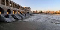 بازگشایی زاینده‌رود مُسکنی برای حل مشکل کشاورزان