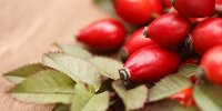 آشنایی با خواص عجاب انگیز میوه گل رز