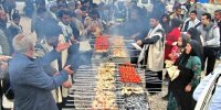 زائران اربعین در طول مسیر پیاده روی چه غذاهایی بخورند؟