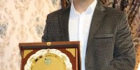 استاد محمد علی بادامی مفتخر به دریافت تندیس جوان کارآفرین موفق شد