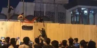 عراقی‌ها به کنسولگری ایران در کربلا حمله کردند+ عکس و فیلم