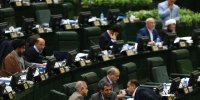 موج‌سواری نمایندگان مجلس بر آموزش و پرورش با مصوبات نمایشی