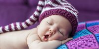 بهترین حالت برای خواباندن کودک