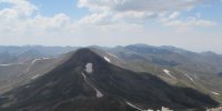 طبیعت زیبای قله کمال