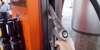 تعطیلی 70 درصد پمپ‌بنزین‌ها