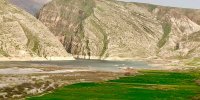 تنگه کافرین در میان کوه های زاگرس