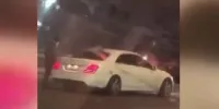 جدال تحقیرآمیز یک مرسدس بنز آلمانی با یخ!
