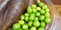 طرز تهیه لواشک گوجه سبز