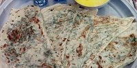 طرز تهیه نان تره کوهی