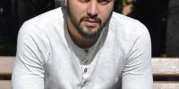 بازی سینا مهراد در فیلم شادروان