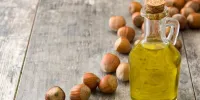 روغن فندق برای پوست چه فوایدی دارد و چگونه از آن باید استفاده کرد؟