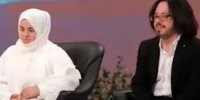 کلیپ خوانندگی بازیگر سریال پایتخت برای همسرش