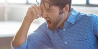 خمیازه طولانی مدت خطرناک است یا خیر؟