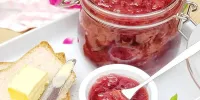 طرزتهیه مربای گل محمدی خشک فوری و ساده با گردو