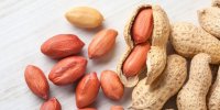 شگفت انگیزترین خواص بادام زمینی برای سلامتی