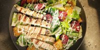طرز تهیه سالاد سزاز خوشمزه با سس محصوص