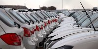 قیمت روز خودرو های داخلی و مونتاژی/ بازار خودرو تقریبا راکد است!