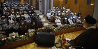 بخشی از جهاد تبیین به بیان دستاوردهای نظام و انقلاب از جمله فولاد مبارکه مربوط می‌شود