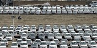 قیمت خودروهای داخلی و مونتاژی به موازات رشد قیمت دلار در بازار آزاد