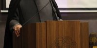 بازگشت و عمل به قرآن، تنها راه حل مشکلات جهان اسلام است