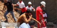نجات معجزه آسای مادر و کودک از زیرآوار انفجار در شهریار