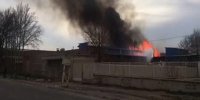 حریق در کارخانه تولید چسب در قزوین یک کشته برجای گذاشت