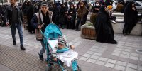 تجمع هیأت‎های عاشورای فاطمی در میدان منیریه