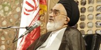آیت الله سعیدی: جمهوری اسلامی، به عدم وابستگی به بیگانگان افتخار می‌کند