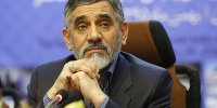 دشمن می‌خواهد سرمایه‌های روستاییان را به تاراج ببرد